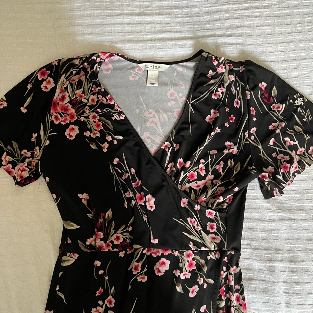 White House Black Market Cherry Blossom Dress, Size 6